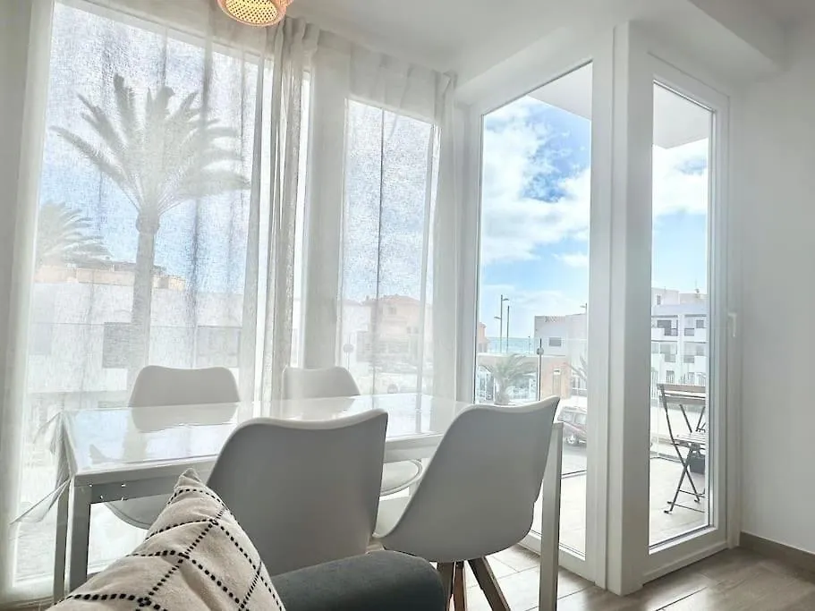 Διαμέρισμα El Queque Sea View 2 Bedroom 2Desks And Balcony Κοραλέχο Ισπανία